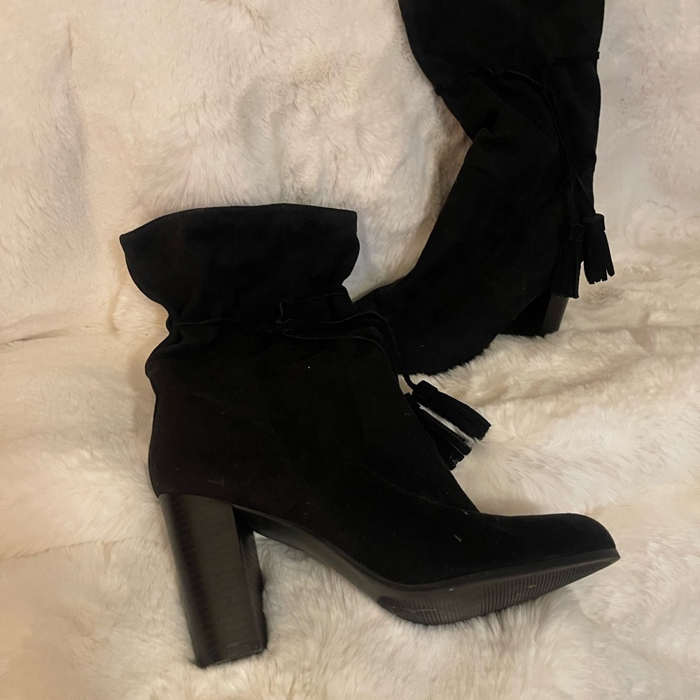 Elegant Black Women's Boots
